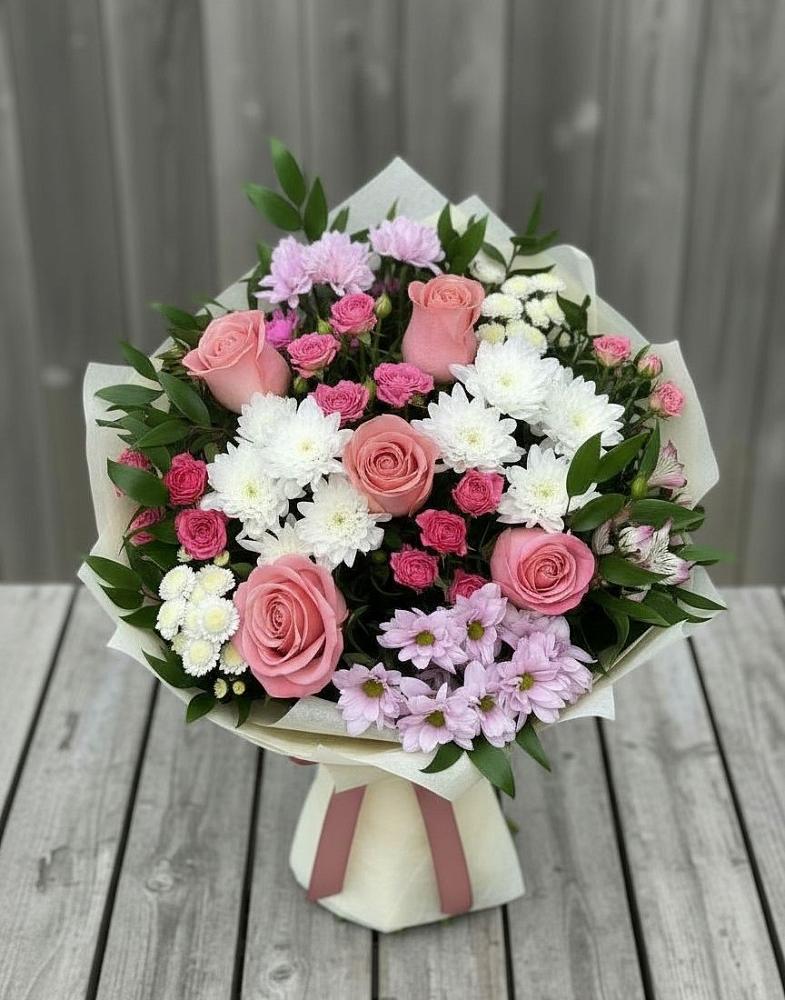 Букет цветов из: Альстромерии, Гвоздики, Розы и Хризантемы в Большеустьикинское