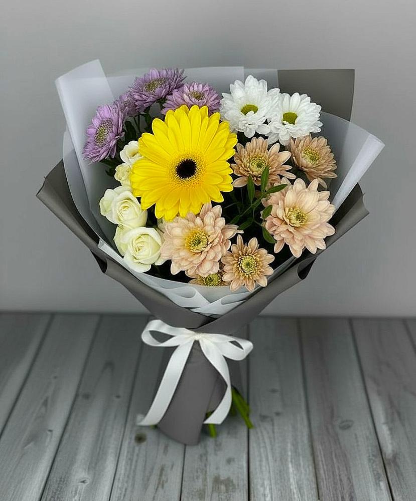 Букет цветов из: Розы, Герберы и Хризантемы в Большеустьикинское