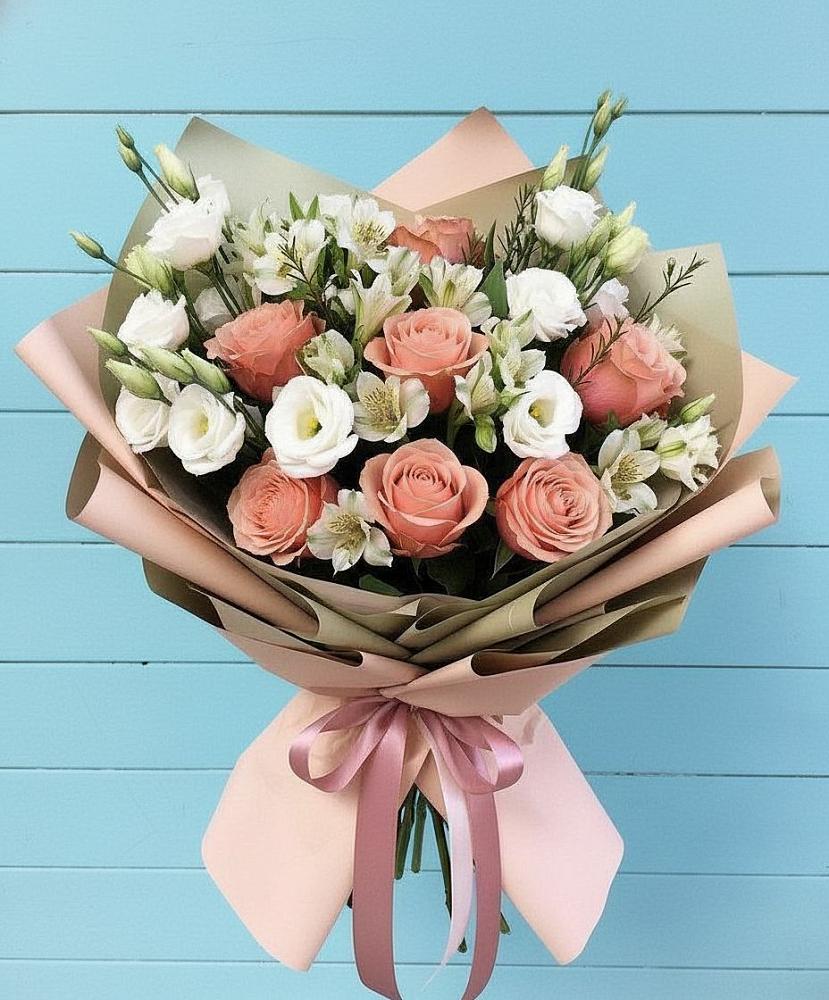 Букет цветов из: Розы, Альстромерии и Лизиантусы в Большеустьикинское