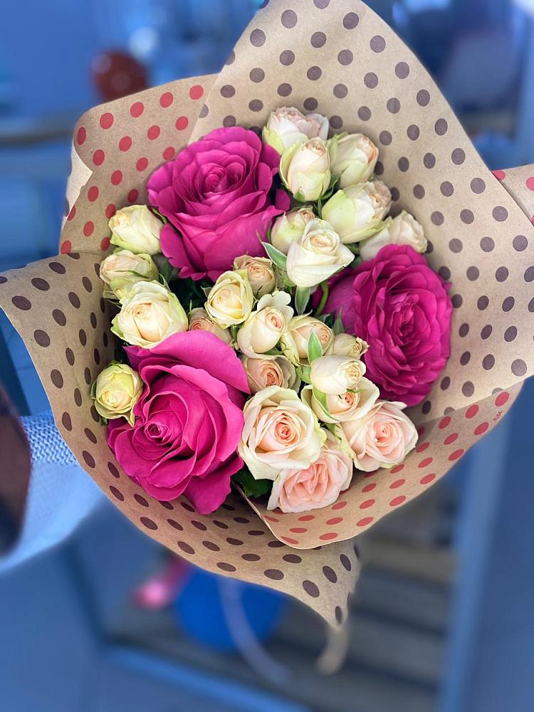 Букет цветов из: Розы в Большеустьикинское