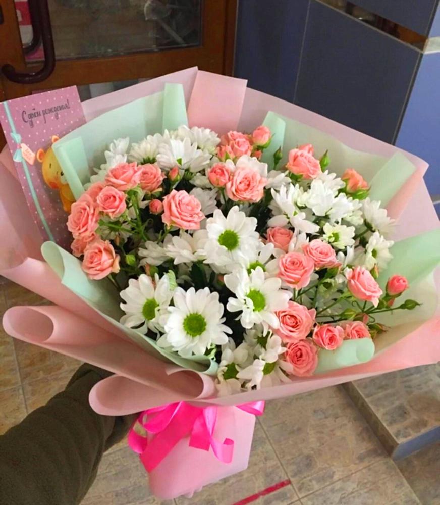 Букет цветов из: Розы и Хризантемы в Большеустьикинское