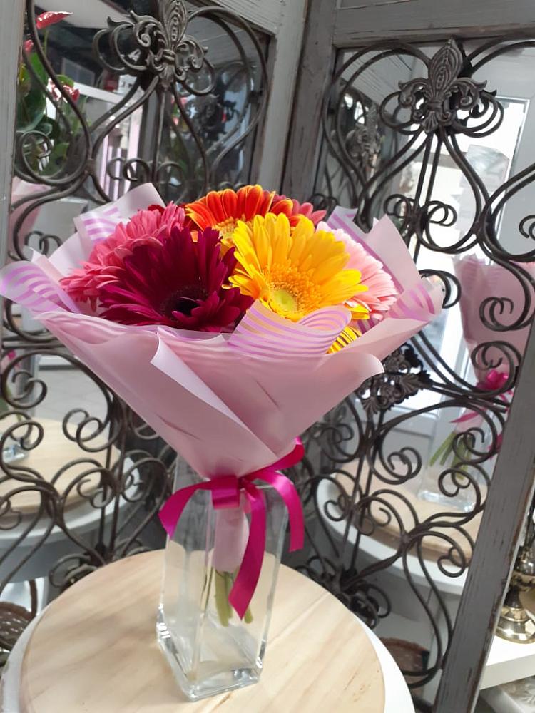 Букет цветов из: Герберы в Большеустьикинское