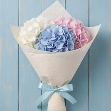 Букет цветов из:  Гортензия в Большеустьикинское