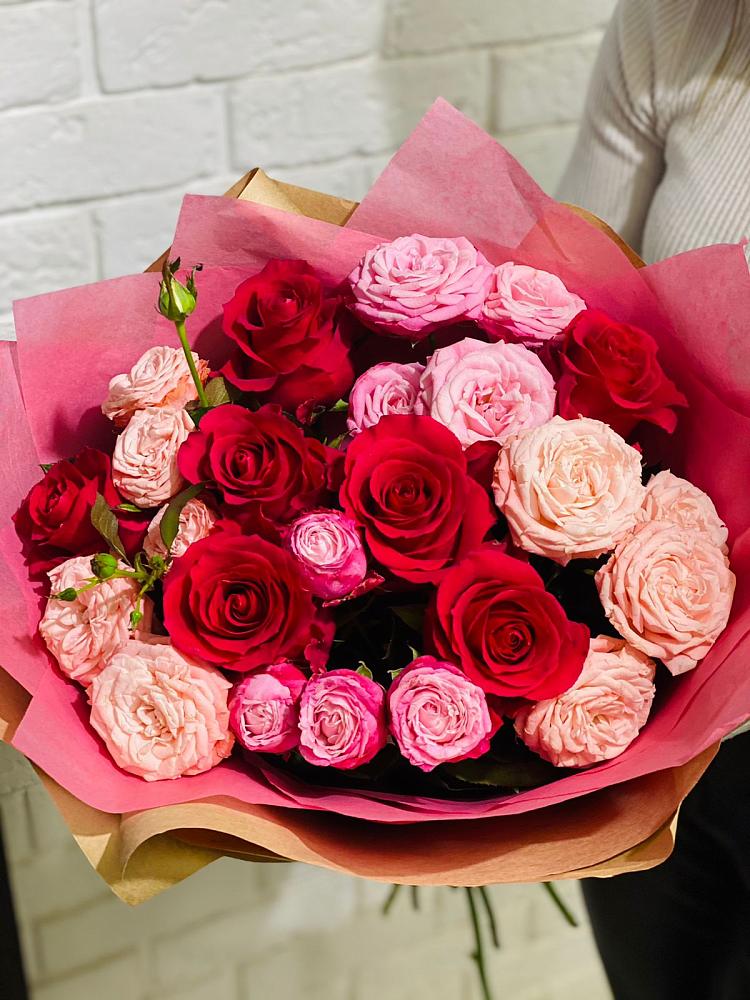 Букет цветов из: Розы в Большеустьикинское