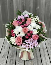 Букет цветов из:  Альстромерии, Гвоздики, Розы и Хризантемы в Большеустьикинское