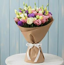 Букет цветов из:  Лизиантусы в Большеустьикинское