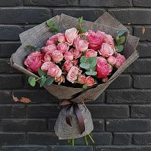 Букет цветов из:  Розы в Большеустьикинское